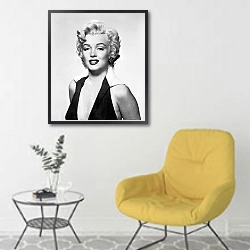 «История в черно-белых фото 388» в интерьере комнаты в скандинавском стиле с желтым креслом
