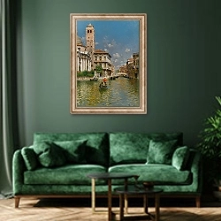«San Geremia And Palazzo Labia, Venice» в интерьере зеленой гостиной над диваном