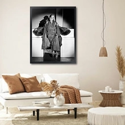 «Гарбо Грета 143» в интерьере светлой гостиной в стиле ретро