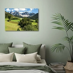 «Австрия. Горный пейзаж 2» в интерьере современной спальни в зеленых тонах