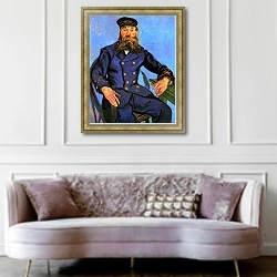 «Портрет почтальона Жозефа Рулена 4» в интерьере гостиной в классическом стиле над диваном