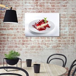 «Кусок ягодного торта» в интерьере современной кухни с кирпичной стеной