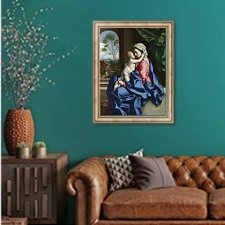 «Дева Мария с младенцем 3» в интерьере гостиной с зеленой стеной над диваном