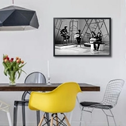 «История в черно-белых фото 1374» в интерьере столовой в скандинавском стиле с яркими деталями