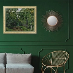 «The Avenue of Chestnut Trees at La Celle-Saint-Cloud, 1867» в интерьере классической гостиной с зеленой стеной над диваном