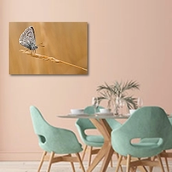 «Бабочка на колоске 1» в интерьере современной столовой в пастельных тонах