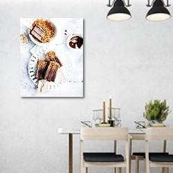 «Эскимо с орехами» в интерьере современной столовой над обеденным столом