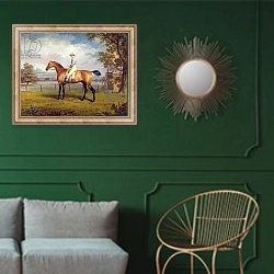 «The Duke of Hamilton's Disguise with Jockey Up» в интерьере классической гостиной с зеленой стеной над диваном