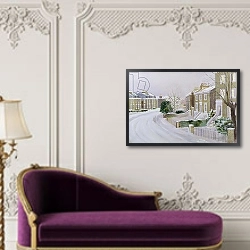 «Stockwell under Snow» в интерьере классической гостиной с зеленой стеной над диваном