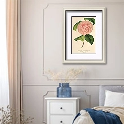 «Camellia Mme de Cannart d’Hamalè» в интерьере спальни в стиле прованс с синими деталями