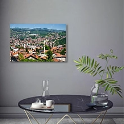 «Сараево. Босния и Герцеговина» в интерьере современной гостиной в серых тонах