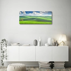 «Чехия. Панорама зеленых полей» в интерьере стильной минималистичной гостиной в белом цвете