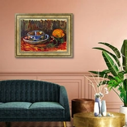 «Натюрморт с чашкой» в интерьере классической гостиной над диваном