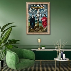 «Распятие. Центральная панель» в интерьере гостиной в зеленых тонах