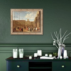 «The Piazza di San Marco, Venice» в интерьере прихожей в зеленых тонах над комодом