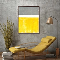 «Серо-жёлтая абстракция с белой полосой» в интерьере в стиле лофт с желтым креслом