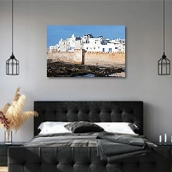 «Марокко. Портовый город Эс-Сувейра» в интерьере современной спальни с черной кроватью