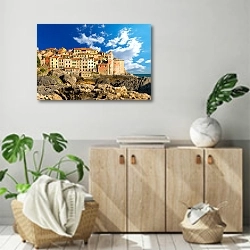 «Италия. Панорама Телларо в Лигурии» в интерьере современной комнаты над комодом
