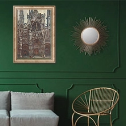 «Руанский собор в коричневых тонах» в интерьере классической гостиной с зеленой стеной над диваном