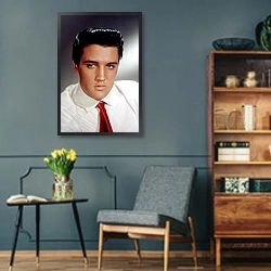 «Presley, Elvis 5» в интерьере гостиной в стиле ретро в серых тонах