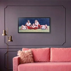 «Junior High School Cheerleaders on the Grass, 2003» в интерьере гостиной с розовым диваном