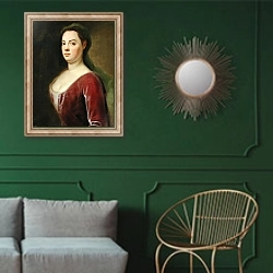 «Portrait of Frau Denner» в интерьере классической гостиной с зеленой стеной над диваном