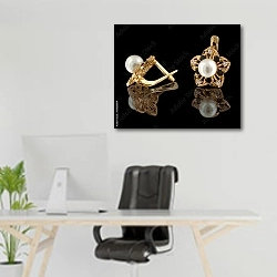 «Золотые серьги с жемчугом и бриллиантами» в интерьере офиса над рабочим местом