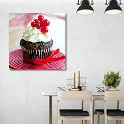 «Шоколадный кекс с красной смородиной» в интерьере современной столовой над обеденным столом