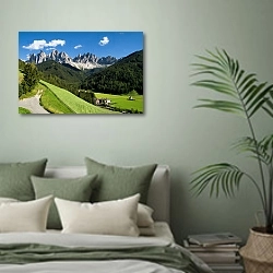 «Австрия. Валь-ди-Фунес» в интерьере современной спальни в зеленых тонах