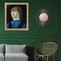 «Портрет мальчика 5» в интерьере классической гостиной с зеленой стеной над диваном