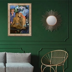«Contes Barbares, 1902» в интерьере классической гостиной с зеленой стеной над диваном