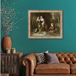«Портрет детей Эдварда Колериджа» в интерьере гостиной с зеленой стеной над диваном