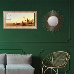 «The Oasis» в интерьере классической гостиной с зеленой стеной над диваном