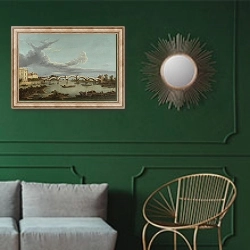 «Мост 5» в интерьере классической гостиной с зеленой стеной над диваном