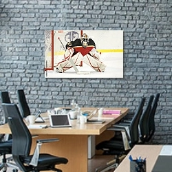«Вратарь в хоккее» в интерьере современного офиса с черной кирпичной стеной