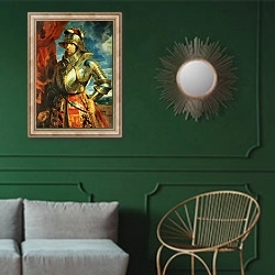 «Maximilian I, 1518» в интерьере классической гостиной с зеленой стеной над диваном