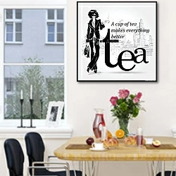 «Девушка с цитатой и чашкой чая» в интерьере кухни рядом с окном