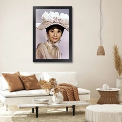 «Хепберн Одри 157» в интерьере светлой гостиной в стиле ретро