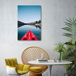 «В красной лодке на озере» в интерьере современной гостиной с желтым креслом