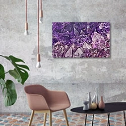 «Темно-фиолетовые кристаллы аметиста» в интерьере в стиле лофт с бетонной стеной
