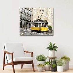 «Португалия, Лиссабон. Classic yellow tram» в интерьере современной комнаты над креслом