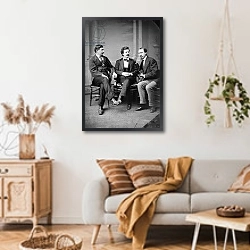 «Mark Twain, George Alfred Townsend and David Gray, 1871» в интерьере гостиной в стиле ретро над диваном