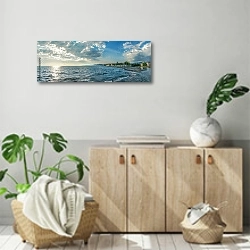 «Россия, Сочи. Панорама побережья с волной» в интерьере современной комнаты над комодом