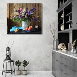 «Натюрморт с люпинами и персиками в деревенском стиле» в интерьере современной кухни в серых тонах