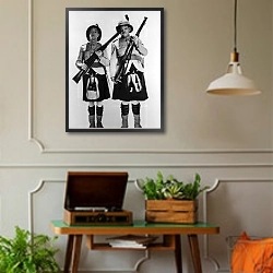«Laurel & Hardy (Bonnie Scotland)» в интерьере комнаты в стиле ретро с проигрывателем виниловых пластинок