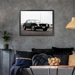 «Studebaker Avanti '1962–63» в интерьере гостиной в стиле лофт в серых тонах