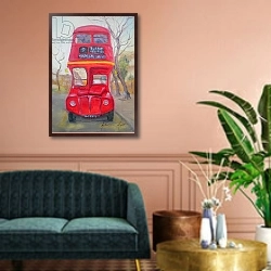 «Red Bus» в интерьере классической гостиной над диваном