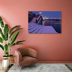 «Москва. Софийская набережная и Большой Каменный мост» в интерьере современной гостиной в розовых тонах