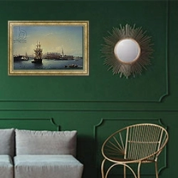 «Tallinn Harbour, 1853» в интерьере классической гостиной с зеленой стеной над диваном