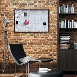 «Красный шар на старой кирпичной стене» в интерьере кабинета в стиле лофт с кирпичными стенами